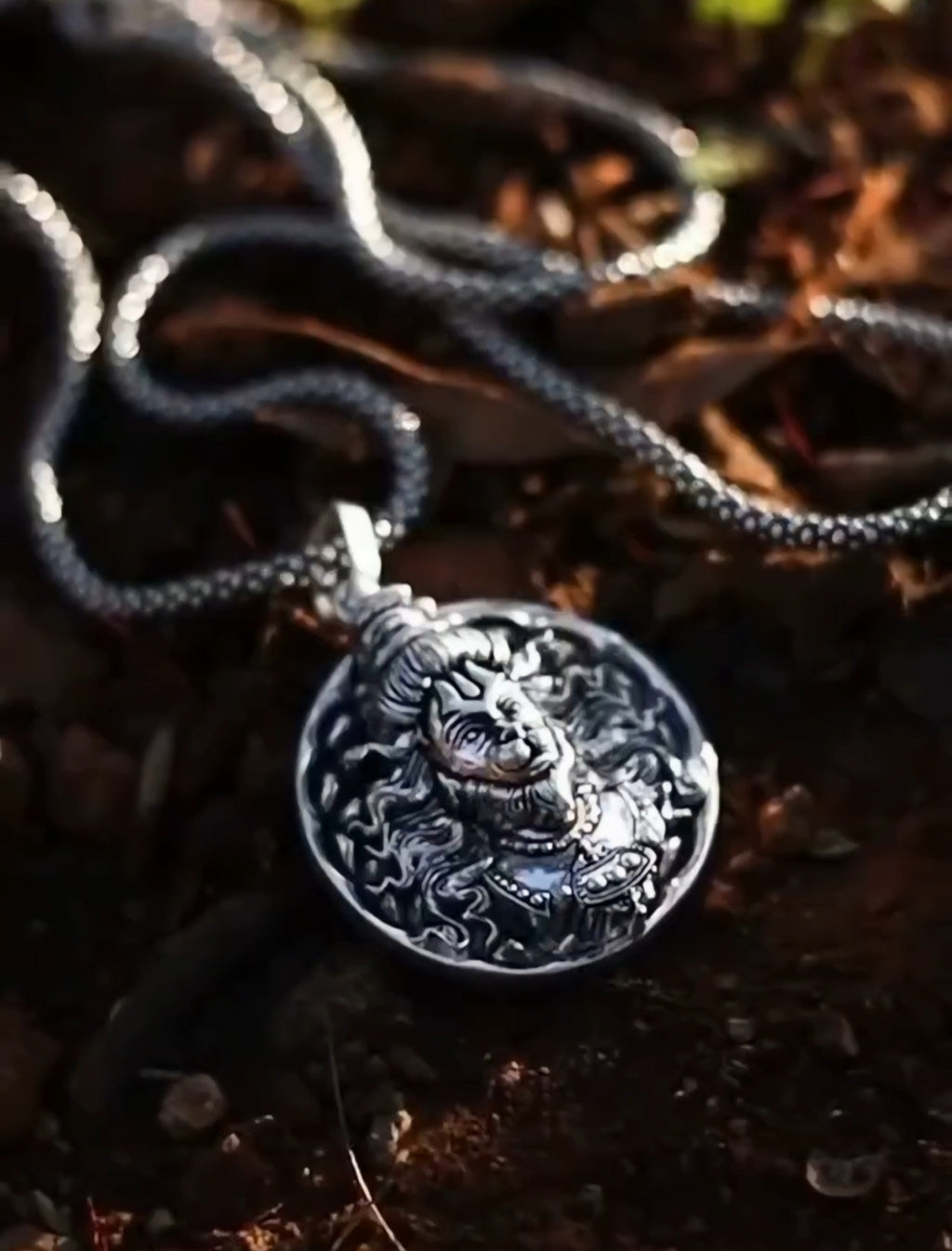 Hanuman Ji Oxidised Silver Pendant Chain for Men & Women | Bajrangbali Devotional Alloy Necklace | Hindu Spiritual Jewelry